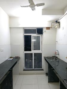 Kitchen Image of 650 Sq.ft 2 BHK Apartment / Flat for rent in Godrej Emerald, Kasarvadavali Thane for Rs. 25129