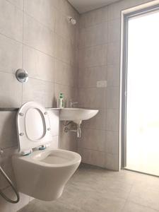 Common Bathroom Image of 1034 Sq.ft 2 BHK Apartment / Flat for rent in Purva Zenium 2, Kodagalahatti Bengaluru for Rs. 33000