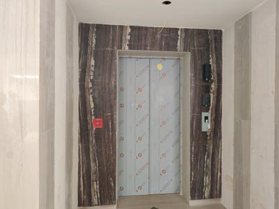 Lift Image of 1550 Sq.ft 3 BHK Apartment / Flat for sale in Nungambakkam Chennai for Rs. 27500000