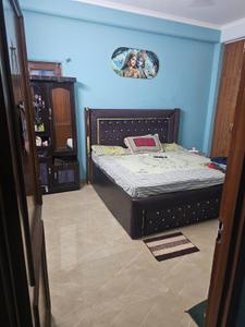 Bedroom Image of 1200 Sq.ft 3 BHK Builder Floor for rent in Sector 31 Noida for Rs. 26000