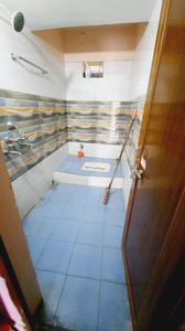 Bathroom Image of 1361 Sq.ft 3 BHK Independent House for rent in Mithanpura Muzaffarpur for Rs. 15000