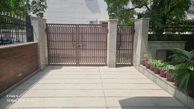 Image of 4500 Sq.ft 7 BHK Independent House for sale in Sector 15A, Faridabad for Rs. 102500000