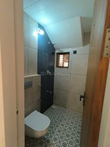 Bathroom Image of 2200 Sq.ft 4 BHK Villa for sale in Tulsi Shree Kanha Bunglows, Bhayli Vadodara for Rs. 13000000
