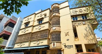 Image of 2400 Sq.ft 2 BHK Apartment / Flat for sale in Red Hills, Chennai for Rs. 6000000