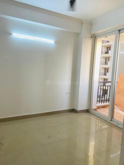 Amarpali Golf Homes Bedroom 1