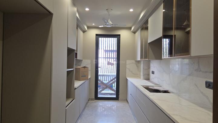 Block B, Sushant Lok Phase 1 Main Image 1