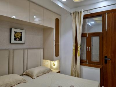 Bedroom Image of 550 Sq.ft 2 BHK Apartment / Flat for sale in Dwarka Mor New Delhi for Rs. 3600001