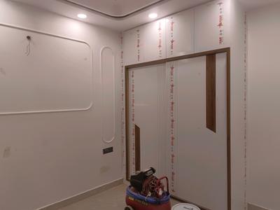 Bedroom Image of 990 Sq.ft 3 BHK Apartment / Flat for sale in Sector 24 Rohini New Delhi for Rs. 8400000