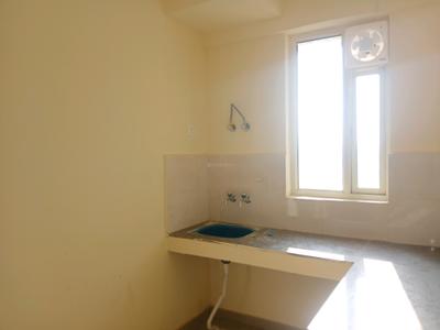 Kitchen Image of 450 Sq.ft 1 BHK Apartment / Flat for rent in Pyramid Infinity, Sector 70 Gurgaon for Rs. 19000