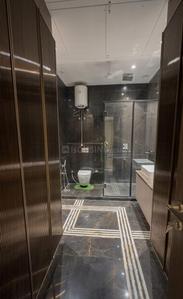 Bathroom Image of 891 Sq.ft 3 BHK Builder Floor for sale in AP Pocket RWA, Shalimar Bagh New Delhi for Rs. 18000000
