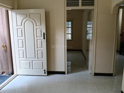 Living Room Image of 900 Sq.ft 2 BHK Apartment / Flat for rent in Ramya Regency, Jeevan Bima Nagar Bengaluru for Rs. 25000