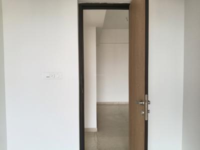 Bedroom Image of 2500 Sq.ft 3.5 BHK Apartment / Flat for rent in Lokhandwala Minerva, Worli Mumbai for Rs. 350000