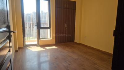 Bedroom Image of 1500 Sq.ft 3 BHK Apartment / Flat for sale in Logix Blossom County, Sector 137 Noida for Rs. 21000000