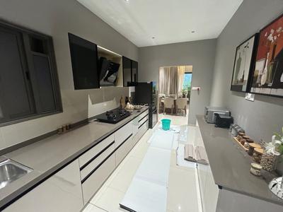 Image of 1300 Sq.ft 2 BHK Apartment / Flat for sale in Dhankawadi, Pune for Rs. 17765841
