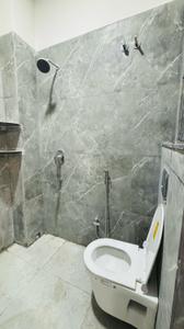 Bathroom Image of 650 Sq.ft 1 BHK Builder Floor for rent in Mahalakshmi Nagar Indore for Rs. 21000