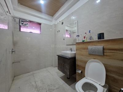 Bathroom Image of 1500 Sq.ft 3 BHK Apartment / Flat for sale in Rajpur Road Dehradun for Rs. 16000000