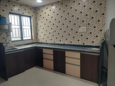 Kitchen Image of 3000 Sq.ft 2.5 BHK Builder Floor for rent in Akota Vadodara for Rs. 35000