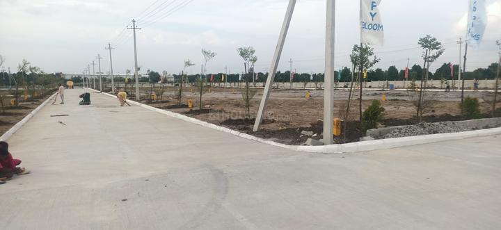 Shukruthi Jayaketana Main Image 1