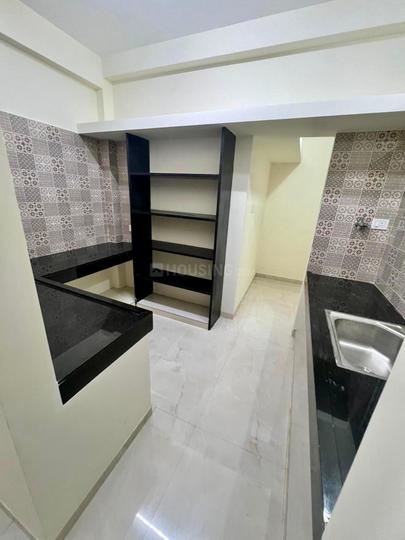 Wecast Realtors Kitchen 1