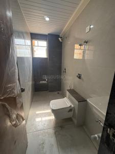 Bathroom Image of 1791 Sq.ft 3 BHK Apartment / Flat for sale in Seminary Hills Nagpur for Rs. 9492300
