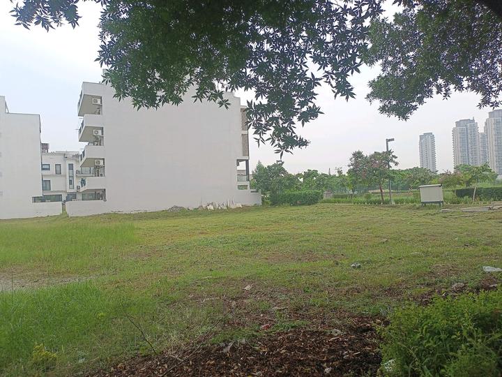 BPTP Amstoria Country Floor Main Image 1