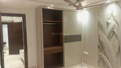 Bedroom Image of 1450 Sq.ft 3 BHK Builder Floor for sale in Pitampura New Delhi for Rs. 21000000