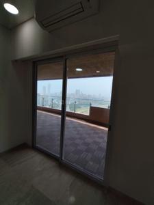 Bedroom Image of 2550 Sq.ft 3.5 BHK Apartment / Flat for rent in Lokhandwala Minerva, Worli Mumbai for Rs. 360000