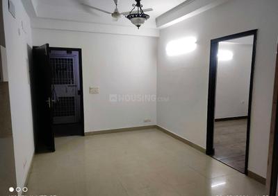 Hall Image of 870 Sq.ft 2 BHK Apartment / Flat for sale in Amrapali Princely Estate, Sector 76 Noida for Rs. 8600000