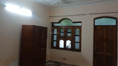 Bedroom Image of 3150 Sq.ft 4 BHK Independent House for rent in Sector 28 Faridabad for Rs. 42000
