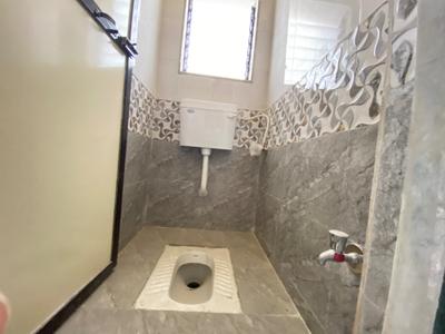 Bathroom Image of 610 Sq.ft 1 BHK Apartment / Flat for sale in A V Shree Krishna Residency, Boisar Mumbai for Rs. 1750000