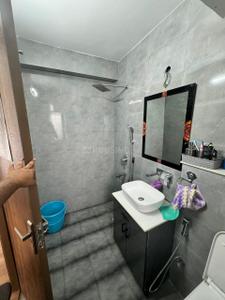 Bathroom Image of 1565 Sq.ft 3 BHK Apartment / Flat for rent in Sector 134 Noida for Rs. 40000