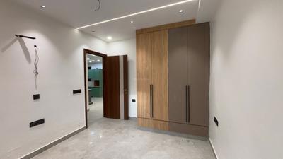 Bedroom Image of 1900 Sq.ft 4 BHK Apartment / Flat for sale in Sector 4 Rohini New Delhi for Rs. 16500000