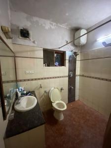 Bathroom Image of 2000 Sq.ft 2.5 BHK Independent House for rent in Indira Nagar Bengaluru for Rs. 54000