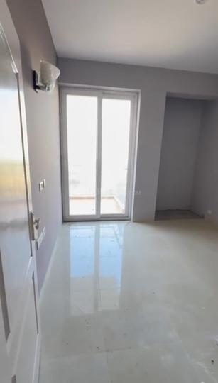 Supertech Hues Main Image 1