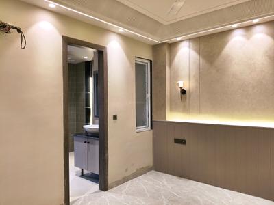 Bedroom Image of 2250 Sq.ft 4 BHK Builder Floor for sale in Ansal Esencia Sector 67, Sector 67 Gurgaon for Rs. 26000000
