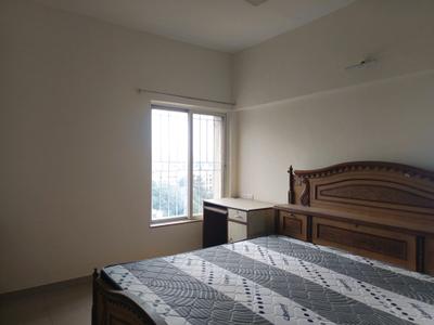 Bedroom Image of 921 Sq.ft 2 BHK Apartment / Flat for sale in Kumar Purab A3 Building, Hadapsar Pune for Rs. 8000000