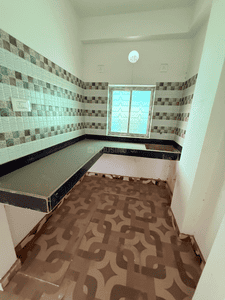 Kitchen Image of 750 Sq.ft 2 BHK Apartment / Flat for sale in Airport Gate No 2 Kolkata for Rs. 3150000