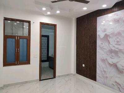 Bedroom Image of 1300 Sq.ft 3 BHK Builder Floor for sale in Vasundhara Ghaziabad for Rs. 7000000