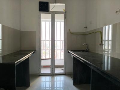 Kitchen Image of 825 Sq.ft 2 BHK Apartment / Flat for rent in Runwal The Central Park, Chinchwad Pune for Rs. 35999