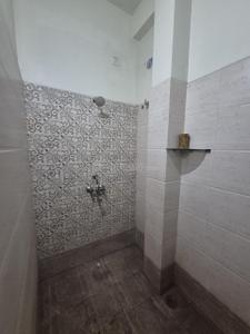 Bathroom Image of 2000 Sq.ft 3 BHK Independent House for rent in Shankar Nagar Raipur for Rs. 45000