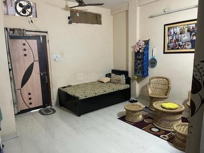 Bedroom Image of 1000 Sq.ft 1 BHK Builder Floor for rent in Gomti Nagar Dewas for Rs. 7000