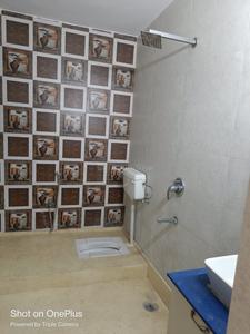 Bathroom Image of 400 Sq.ft 1 RK Independent House for rent in Sector 19 Noida for Rs. 17000