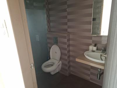 Image of 1300 Sq.ft 3 BHK Apartment / Flat for sale in Sambhav Zest, Bandra West, Mumbai for Rs. 57500000