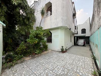 Building Image of 6000 Sq.ft 7 BHK Villa for sale in Sunderpur Varanasi for Rs. 130000000