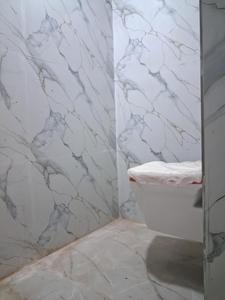 Common Bathroom Image of 1550 Sq.ft 3 BHK Apartment / Flat for sale in Sector 104 Noida for Rs. 7000055