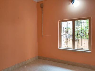Bedroom Image of 750 Sq.ft 2 BHK Independent House for rent in Kasba Kolkata for Rs. 16000