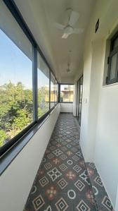 Balcony Image of 1500 Sq.ft 3 BHK Apartment / Flat for rent in Vishnu Mahal, Churchgate Mumbai for Rs. 350000