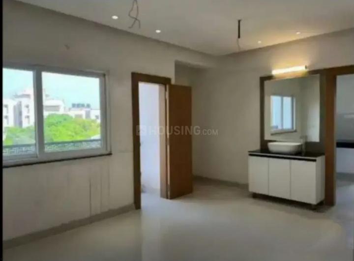 Building  Main Image 1