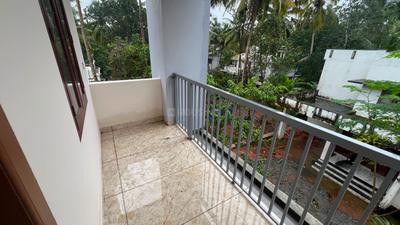 Balcony Image of 1100 Sq.ft 2 BHK Apartment / Flat for rent in Kakkodi Kozhikode for Rs. 18000