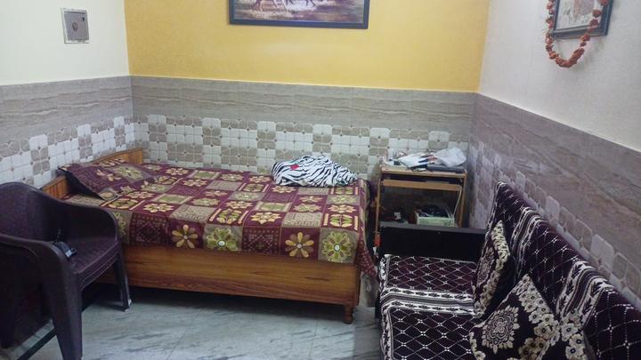 om sai appartment Main Image 1